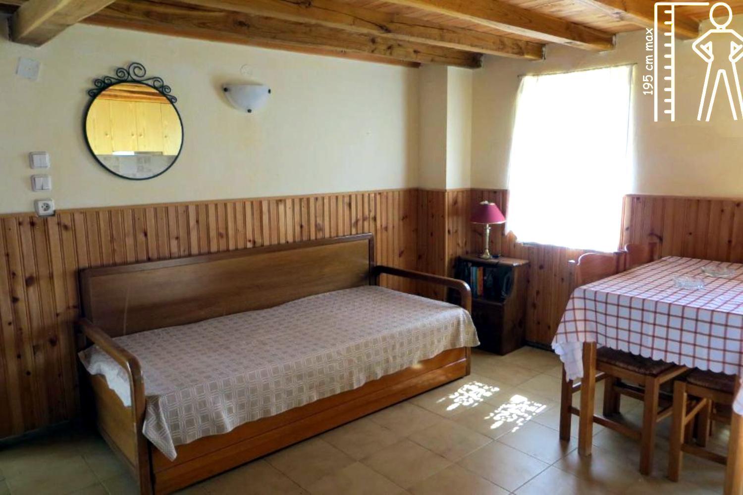 Tsorni Hill Apartment *