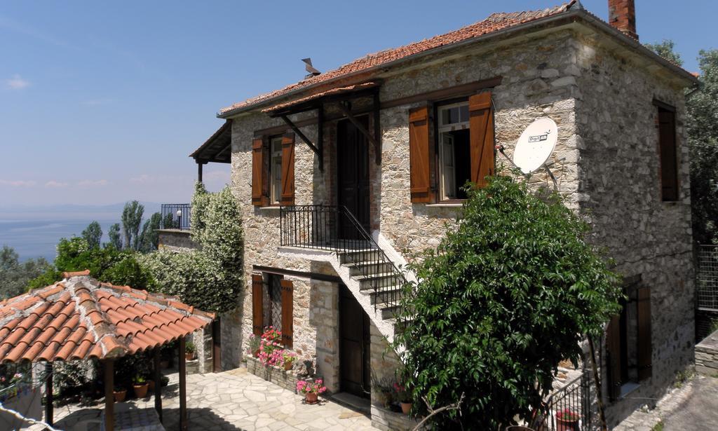 Tsorni Hill Apartment