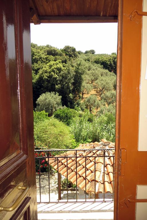 Apartment Tsorni Hill Lefokastro